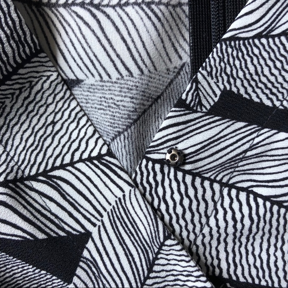 Loft Leaf Patterned Wrap Top Romper - image 5